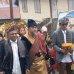H.Erwin Lismar Dt.Palimo Putiah Suku Pili, Resmi Dikukuhkan Dalam Kegiatan Batagak Gala di Jorong Lurah Kecamatan IV Koto