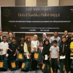 Aniversary ke 3 Hotel Santika Bukittinggi Santuni Anak Yatim dan Donor Darah