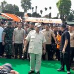 Prabowo Subianto Menhan RI Kunjungi Keluarga Korban Erupsi Gunung Marapi