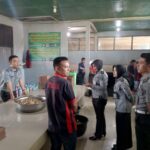 Jamin Kualitas Makanan Warga Binaan, Petugas Lapas Kelas IIA Bukittinggi Rutin Lakukan Pengawasan