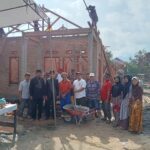 Warga Gadut Yang Mendapatkan Musibah Kebakaran, Mendapatkan Respon Cepat Dari Pemerintah Nagari Dan Warga