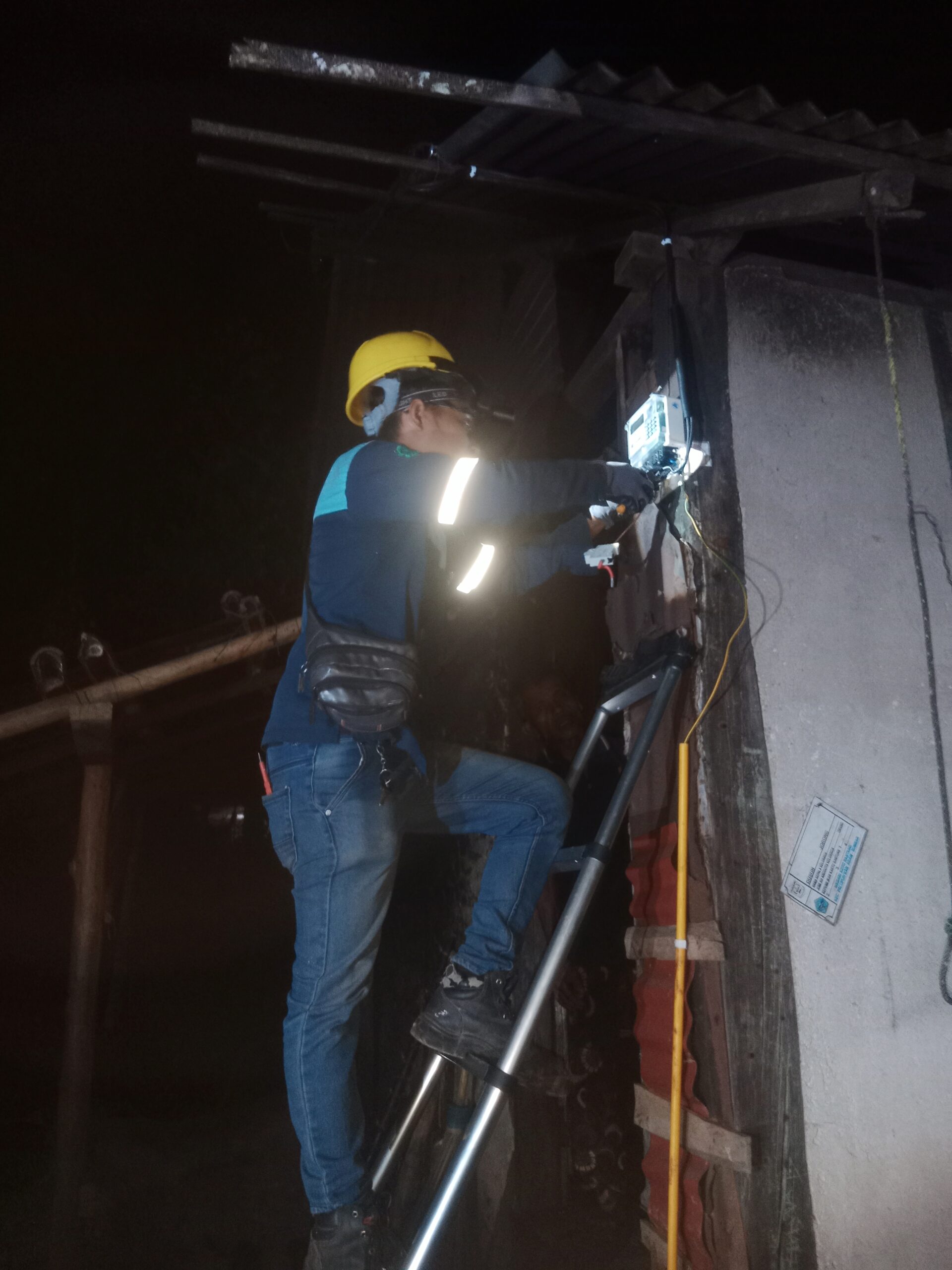 filter: 0; jpegRotation: 90; fileterIntensity: 0.000000; filterMask: 0; module:1facing:0; 
hw-remosaic: 0; 
touch: (0.50555557, 0.50555557); 
modeInfo: ; 
sceneMode: Night; 
cct_value: 0; 
AI_Scene: (0, -1); 
aec_lux: 0.0; 
hist255: 0.0; 
hist252~255: 0.0; 
hist0~15: 0.0;